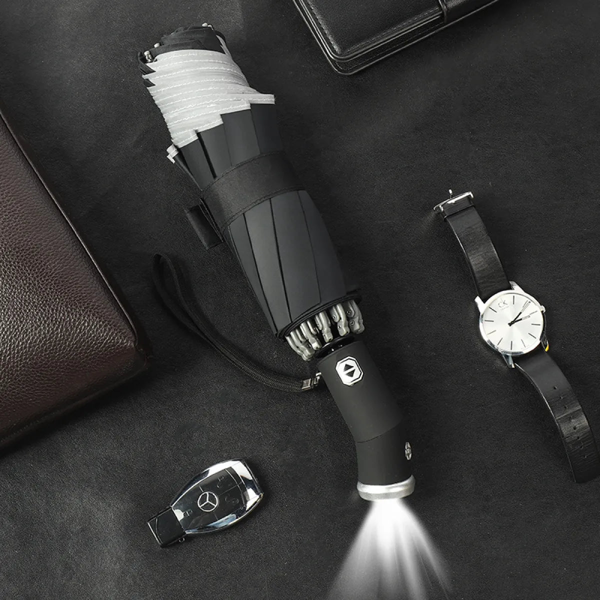 Automatic Reverse Folding Umbrella